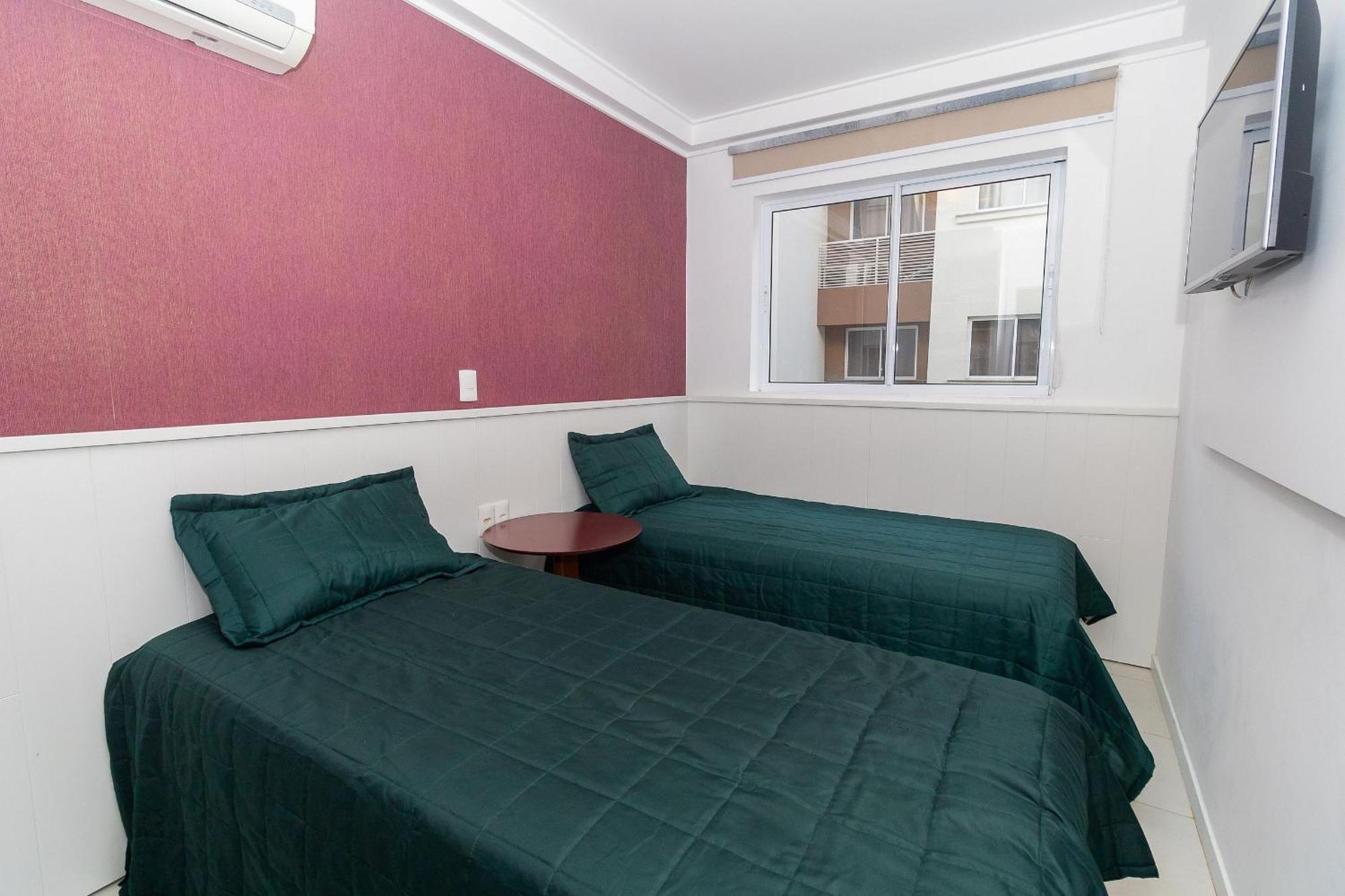 Cardeal 206B - Aconchegante Apartamento Na Praia De Bombas - 2 Dormitorios 5 Pessoas - Bombinhas Esterno foto