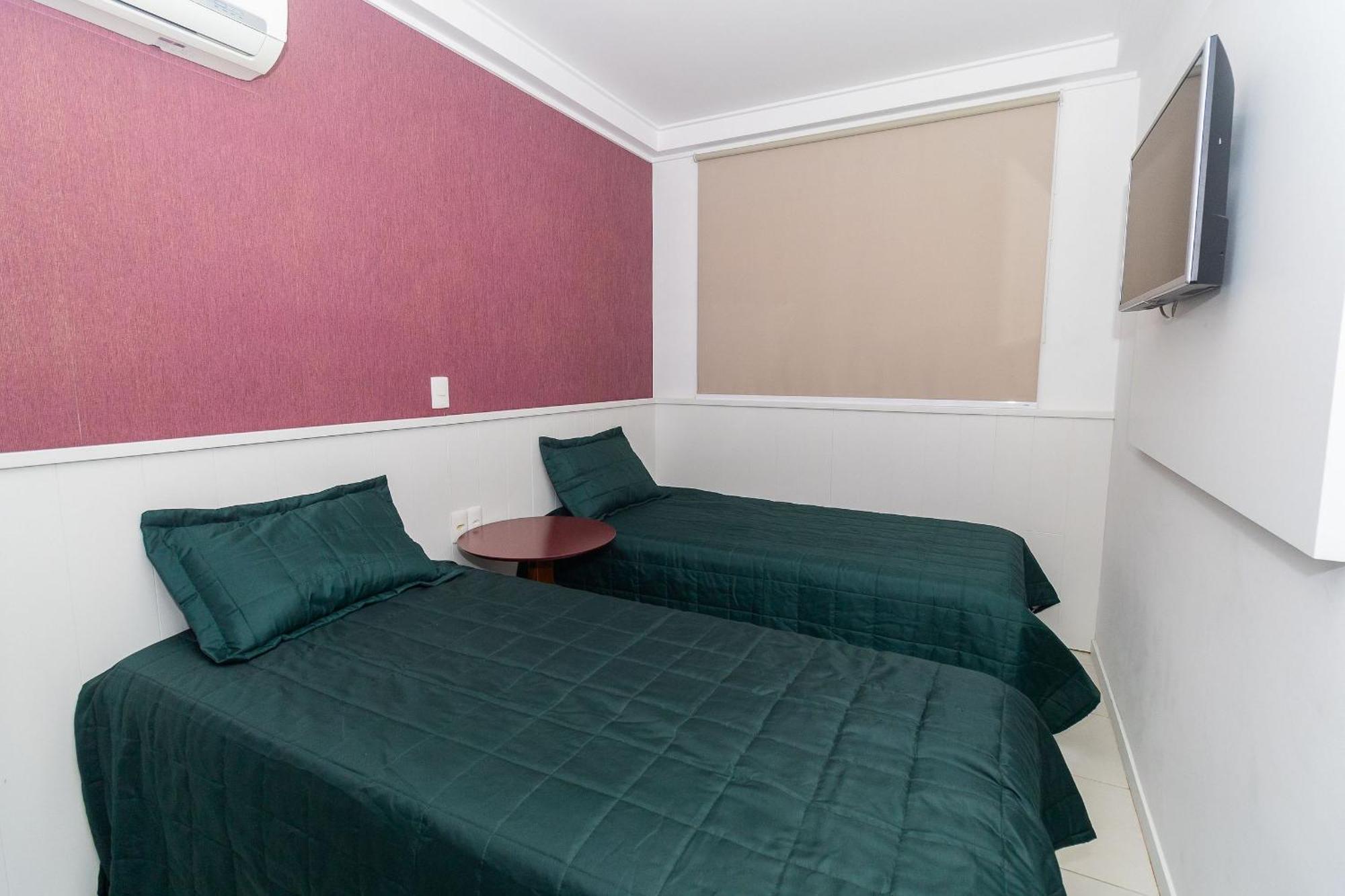 Cardeal 206B - Aconchegante Apartamento Na Praia De Bombas - 2 Dormitorios 5 Pessoas - Bombinhas Esterno foto